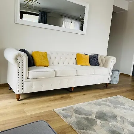 Londof Luxury - With A Panoramic View Over The Brașov